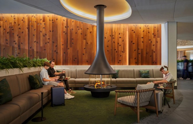 The Club SFO Lounge Review: Luxe and Swanky
