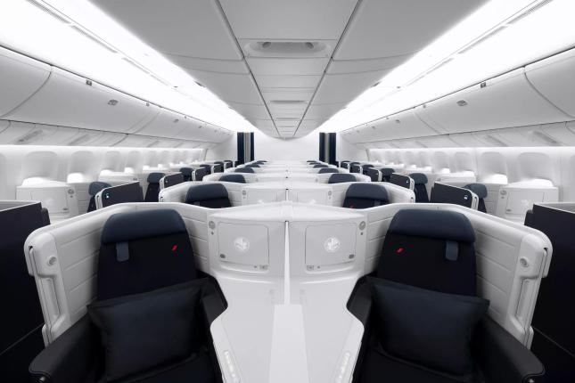 Best Credit Card Points for Business Class Flights & Premium Awards